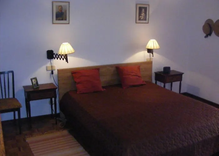 بيت للعطل House لافرا